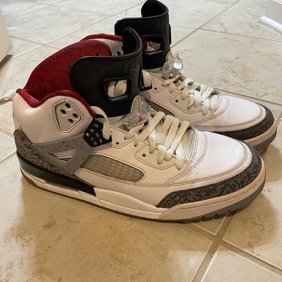 Nike AirJordan Retro Spizike White Cement HighTop Sneakers Basketball Size 11 - Picture 2 of 16